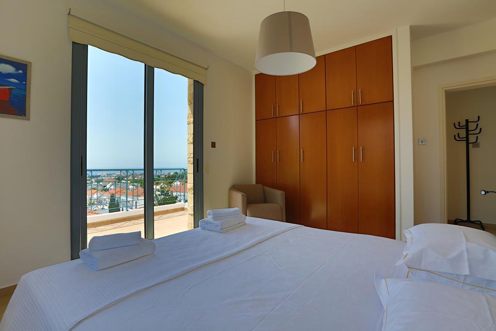 Villa Infinite Blu Paphos Luaran gambar