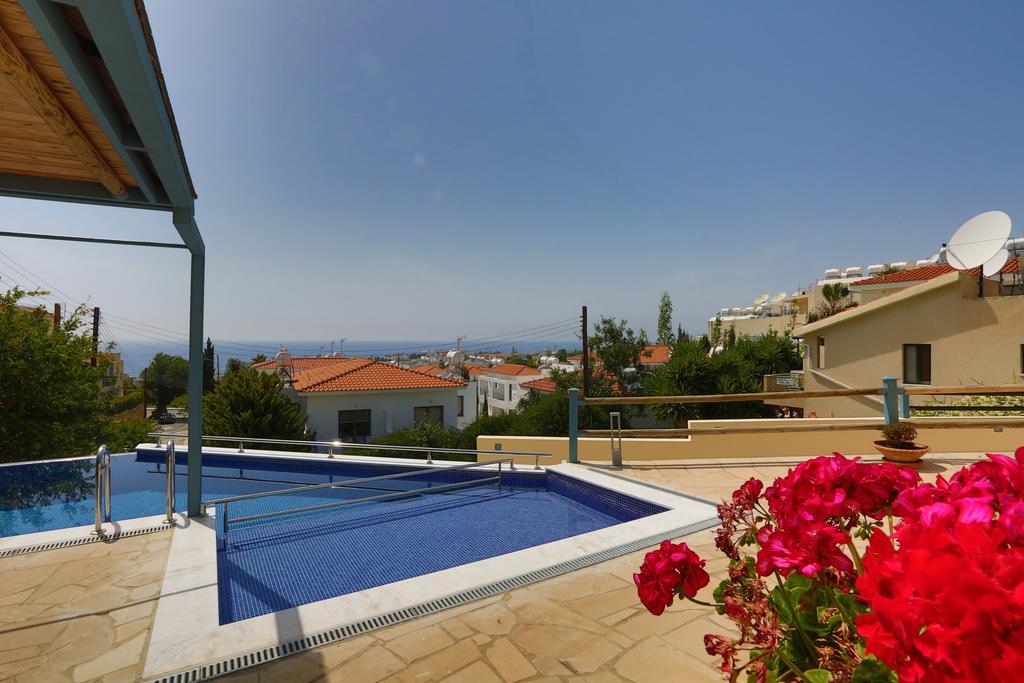 Villa Infinite Blu Paphos Luaran gambar