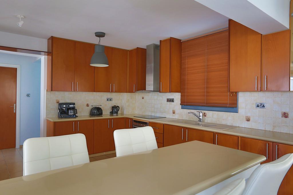 Villa Infinite Blu Paphos Luaran gambar