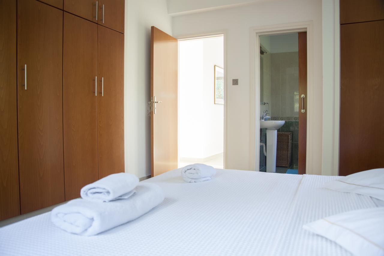 Villa Infinite Blu Paphos Luaran gambar